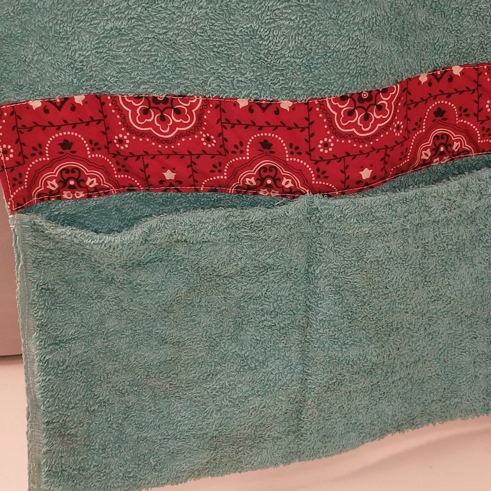 Wild 50s Beach Towel Calico Nymph On Aqua Terry Pockets 1 Zip w Tag Unused 66x36